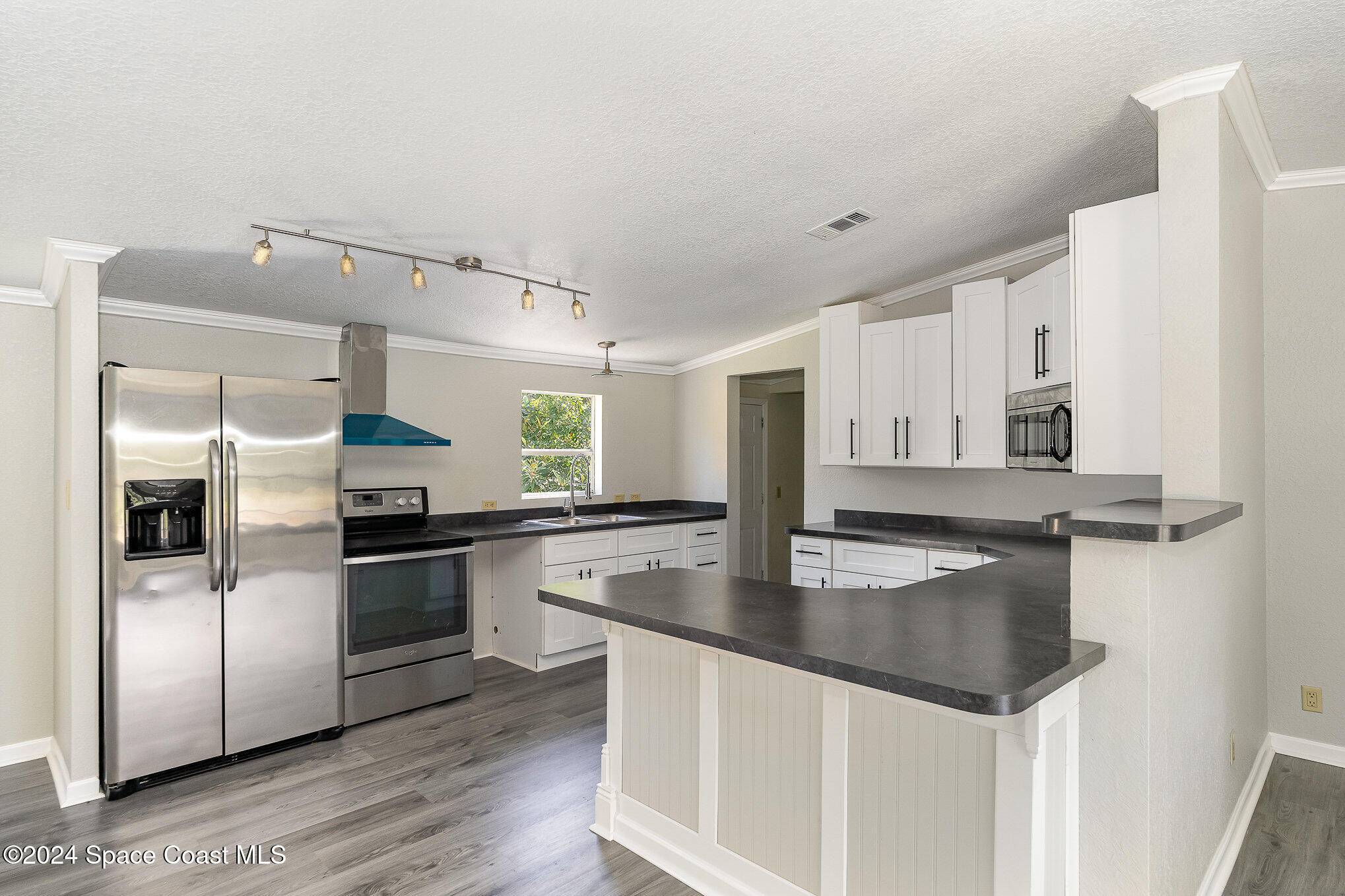 Mims, FL 32754,3223 Nab ST