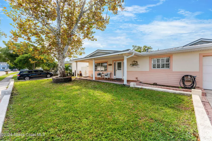 435 Deb LN, Merritt Island, FL 32952