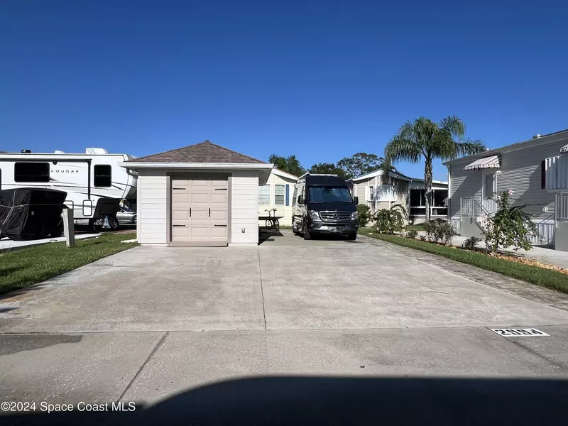 2994 Centaur LN #31, Titusville, FL 32796