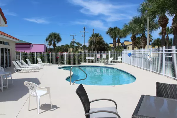 Cocoa Beach, FL 32931,105 Pulsipher AVE #203