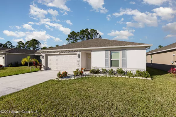 Palm Bay, FL 32909,564 Alminar AVE SE