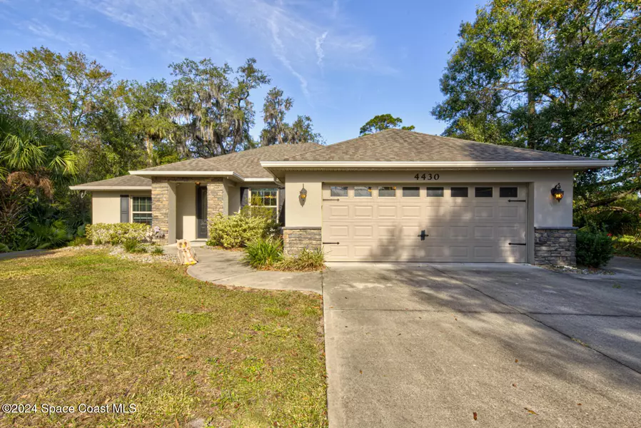 4430 Windsor CT, Mims, FL 32754