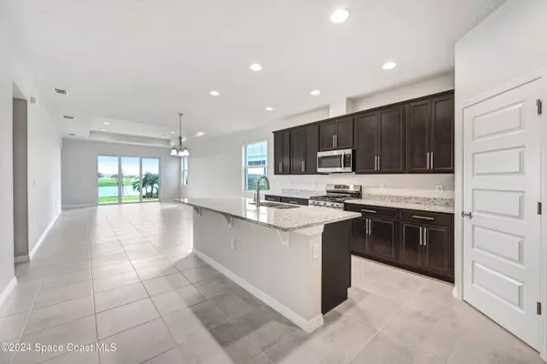 Melbourne, FL 32940,2499 Pangea CIR