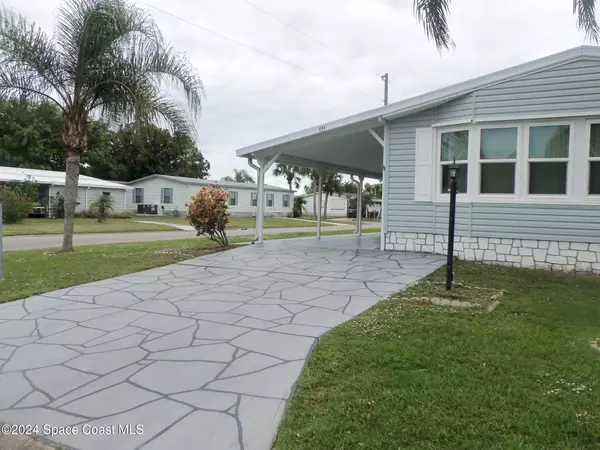 Barefoot Bay, FL 32976,601 Marlin CIR