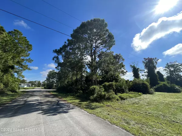 Palm Bay, FL 32909,Tbd Salazar ST SE