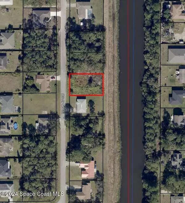 Palm Bay, FL 32908,725 Tejon AVE SW