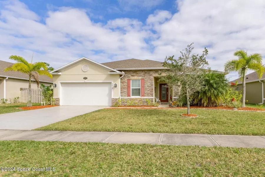 2012 Lune CT, West Melbourne, FL 32904