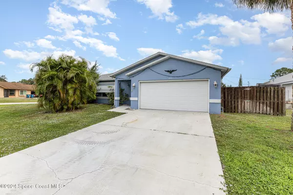 Palm Bay, FL 32907,899 Gera AVE NW