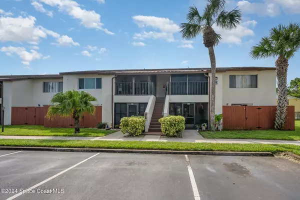 Melbourne, FL 32934,641 Ridge Club DR #21