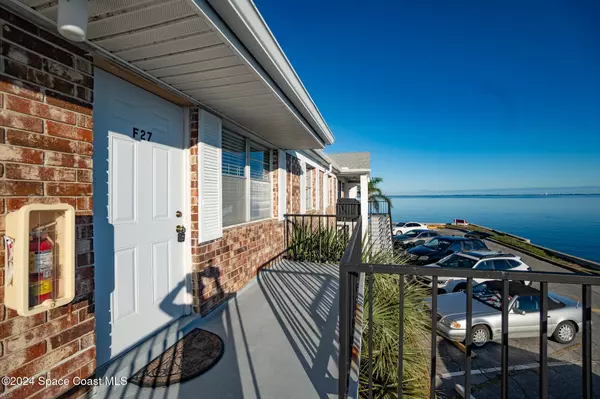 Titusville, FL 32780,190 E Olmstead DR #F27