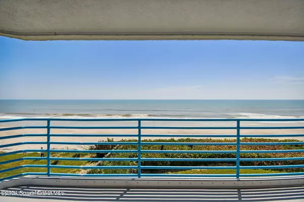 Satellite Beach, FL 32937,571 Highway A1a #401