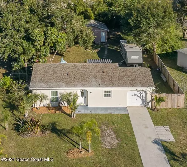 565 Justine AVE NW, Palm Bay, FL 32907