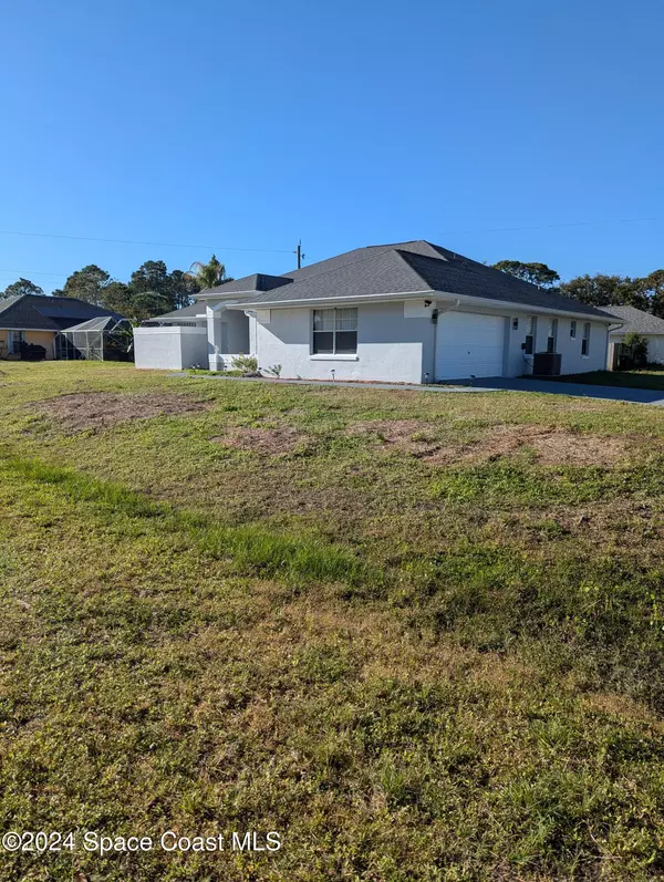 Palm Bay, FL 32909,1330 Castel PL SE