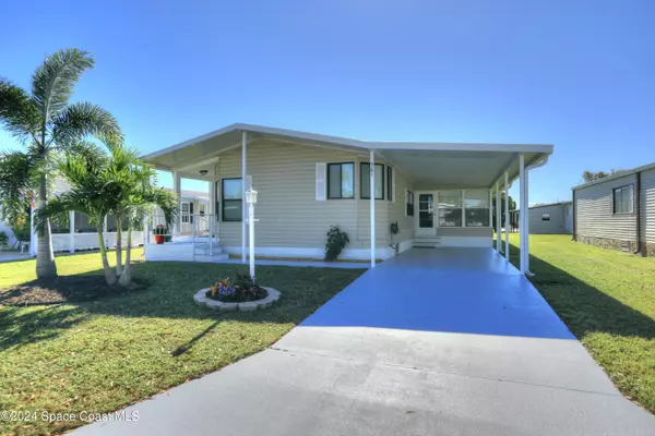 Barefoot Bay, FL 32976,561 Dolphin CIR