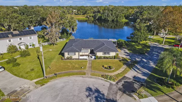 4470 Bowstring CT, Titusville, FL 32796