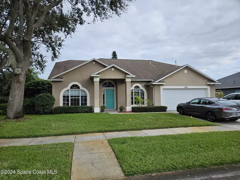 4962 Rosewood LN, Melbourne, FL 32940