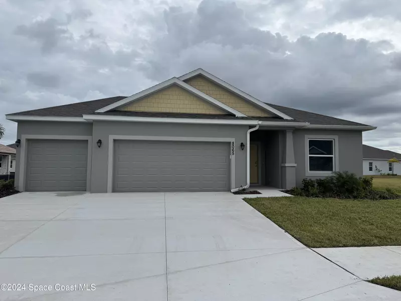 8065 Lana CT, Sebastian, FL 32976