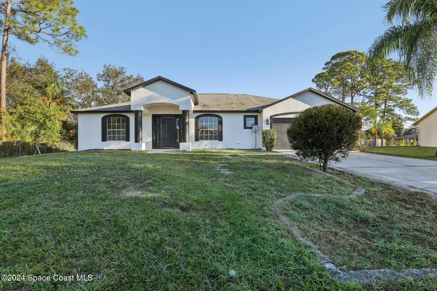 1379 Ginza RD NW, Palm Bay, FL 32907