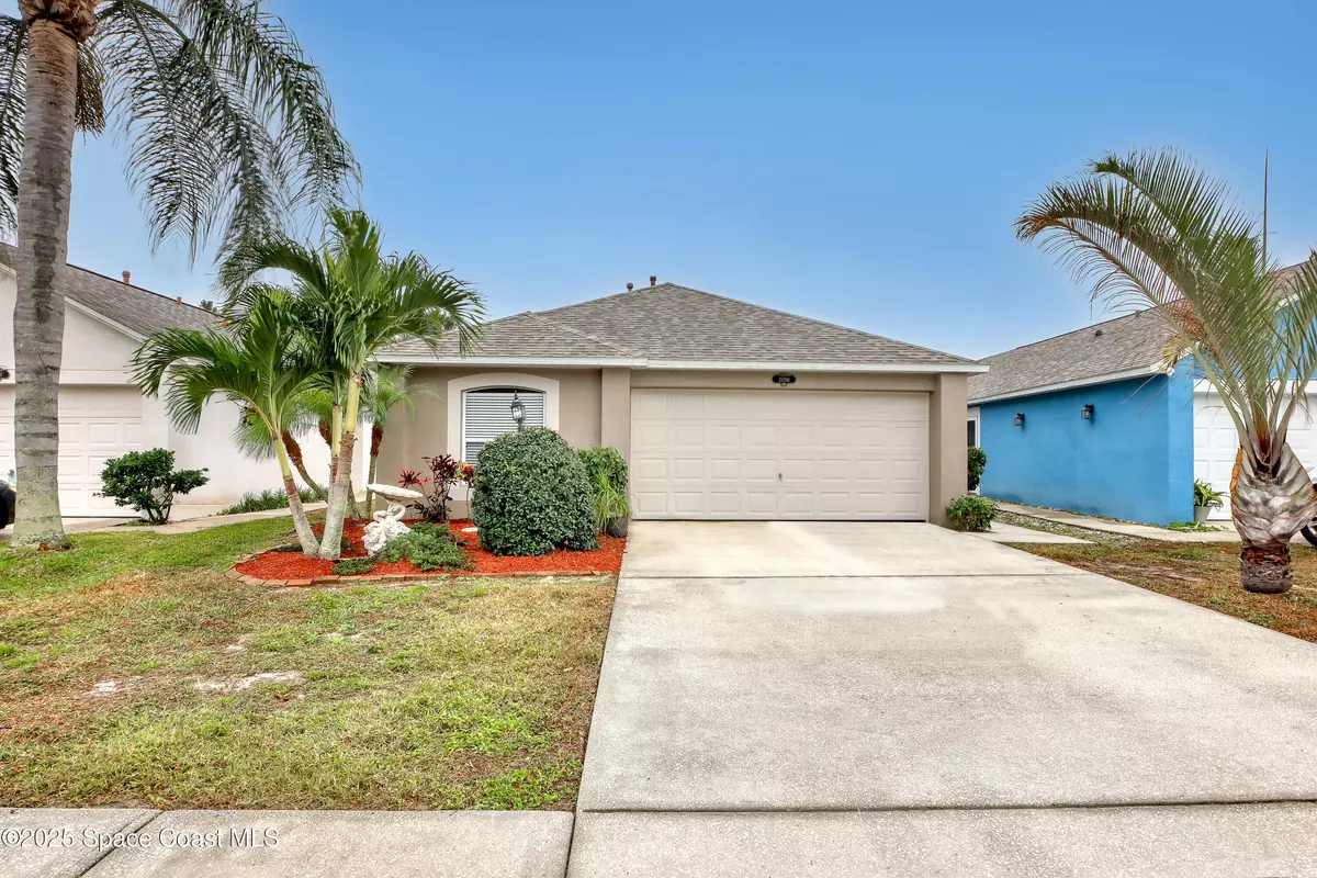 Palm Bay, FL 32905,2090 Redwood CIR NE