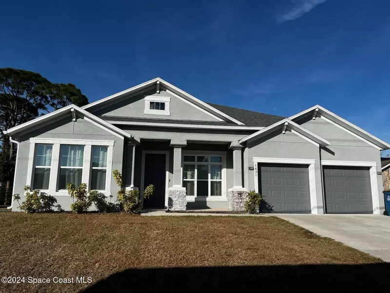 1631 Wake Forest RD NW, Palm Bay, FL 32907