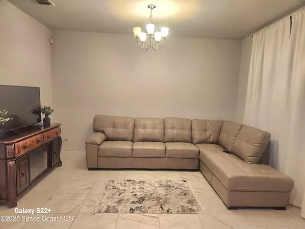 Palm Bay, FL 32907,1631 Wake Forest RD NW