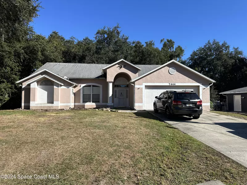 7444 Glenwood RD, Cocoa, FL 32927