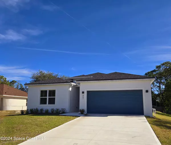 Palm Bay, FL 32908,951 La Belle AVE SW