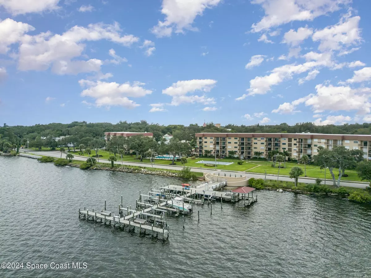 Rockledge, FL 32955,1049 Rockledge DR #102