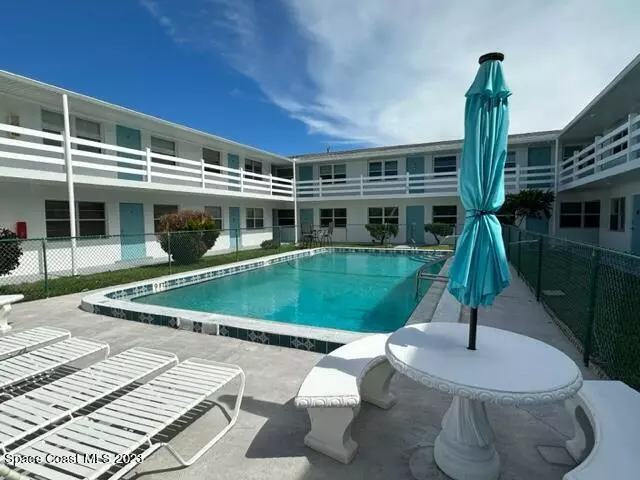 215 Circle DR #17, Cape Canaveral, FL 32920