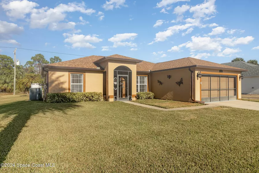 1221 Townsene RD SE, Palm Bay, FL 32909