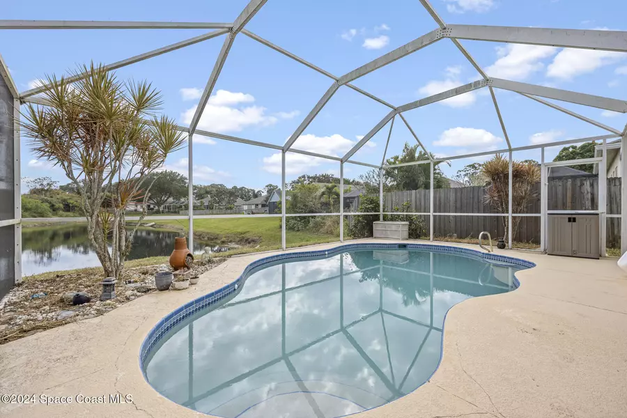 4839 Erin LN, Melbourne, FL 32940