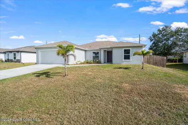 279 Wilton AVE SW, Palm Bay, FL 32908