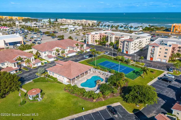 Satellite Beach, FL 32937,129 Lancha CIR #203