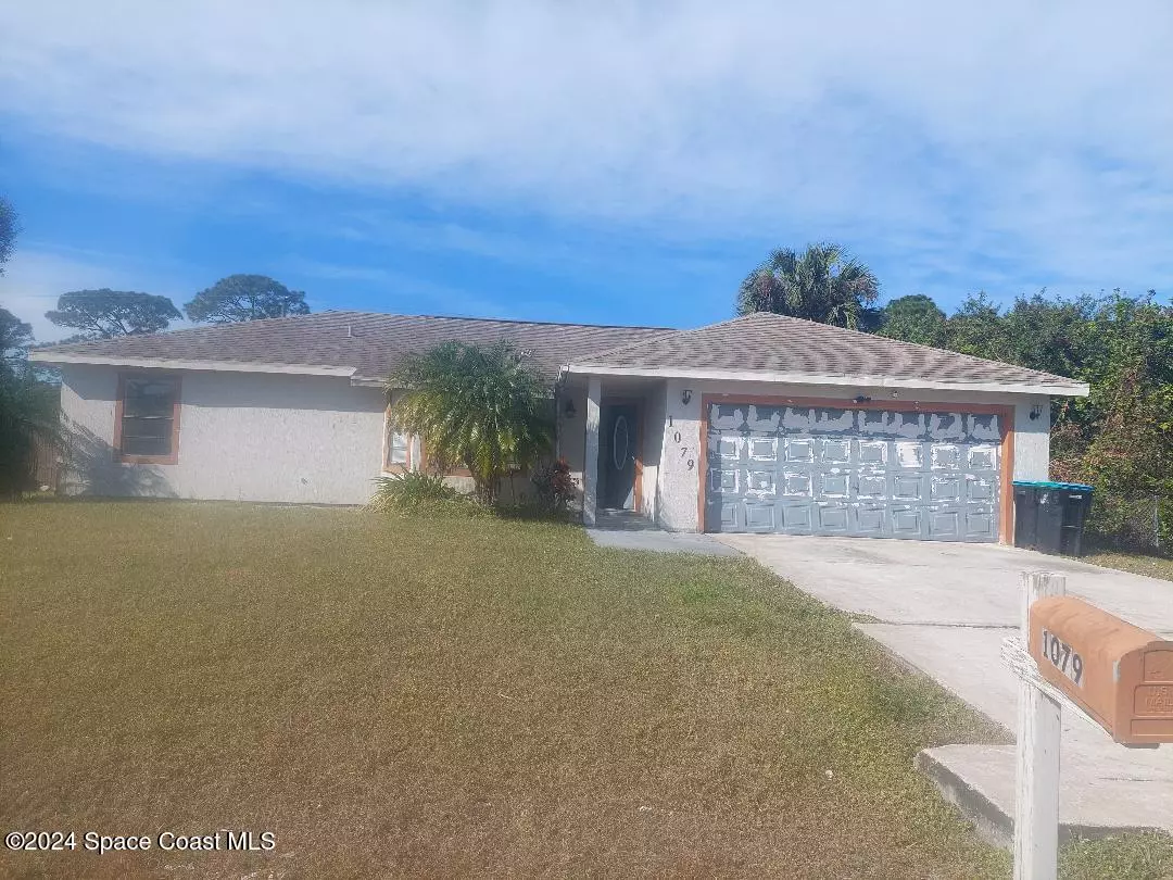 Palm Bay, FL 32909,1079 St Johns ST SE