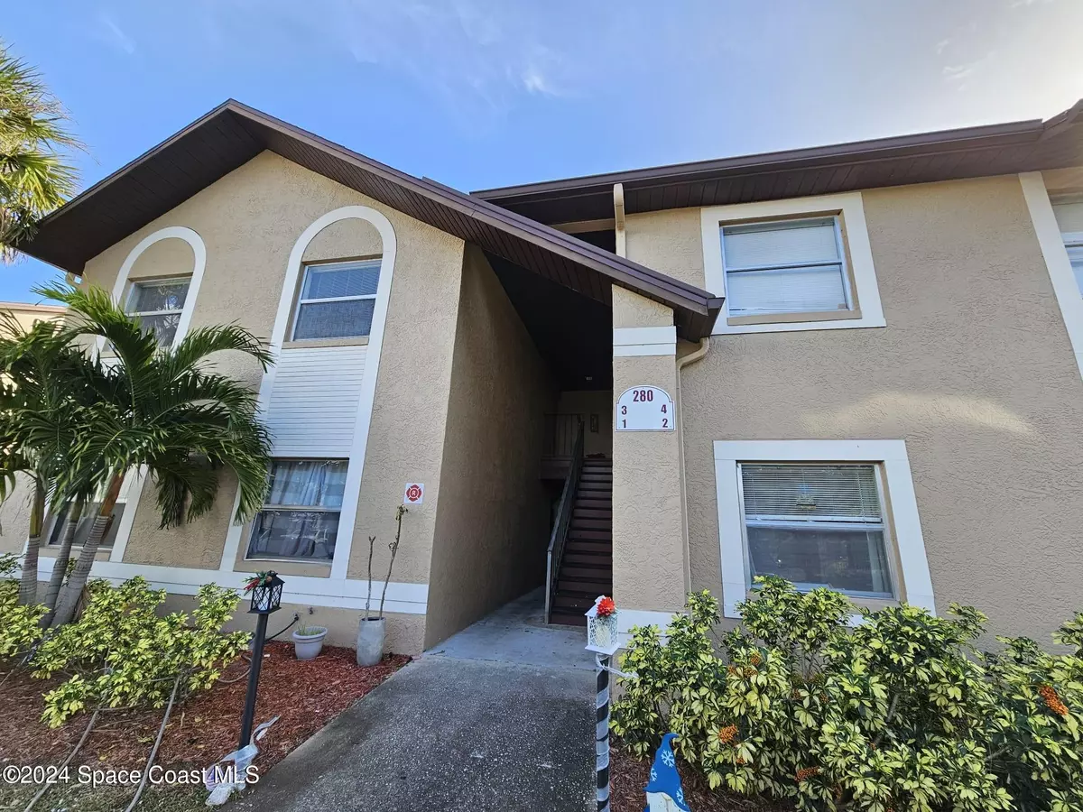 Merritt Island, FL 32953,280 Spring DR #3