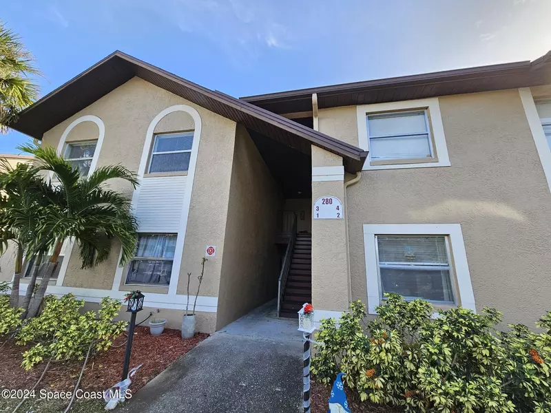 280 Spring DR #3, Merritt Island, FL 32953