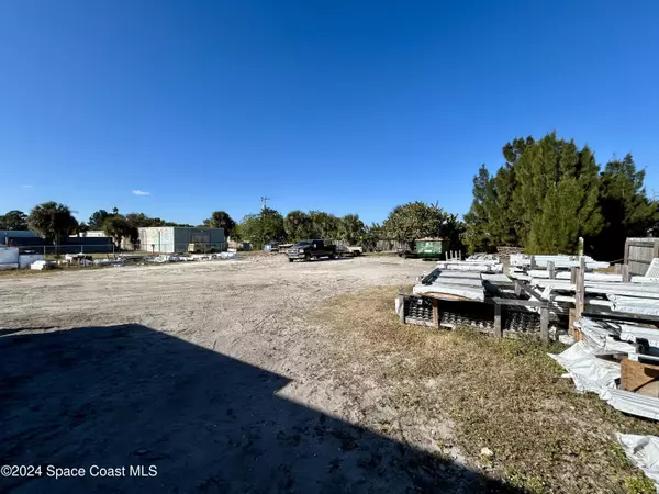 3640 Dixie HWY NE, Palm Bay, FL 32905