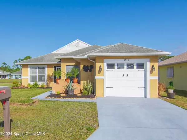 6713 Gaviota, Ft. Pierce, FL 34951