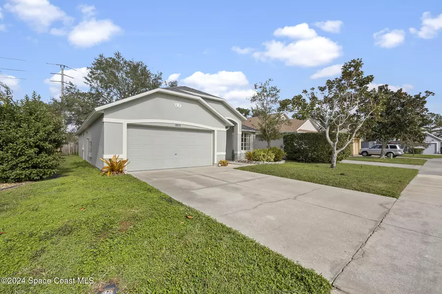 2532 Ventura CIR, West Melbourne, FL 32904