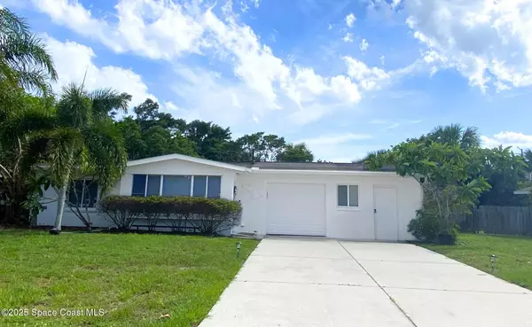 113 E Gadsden LN, Cocoa Beach, FL 32931