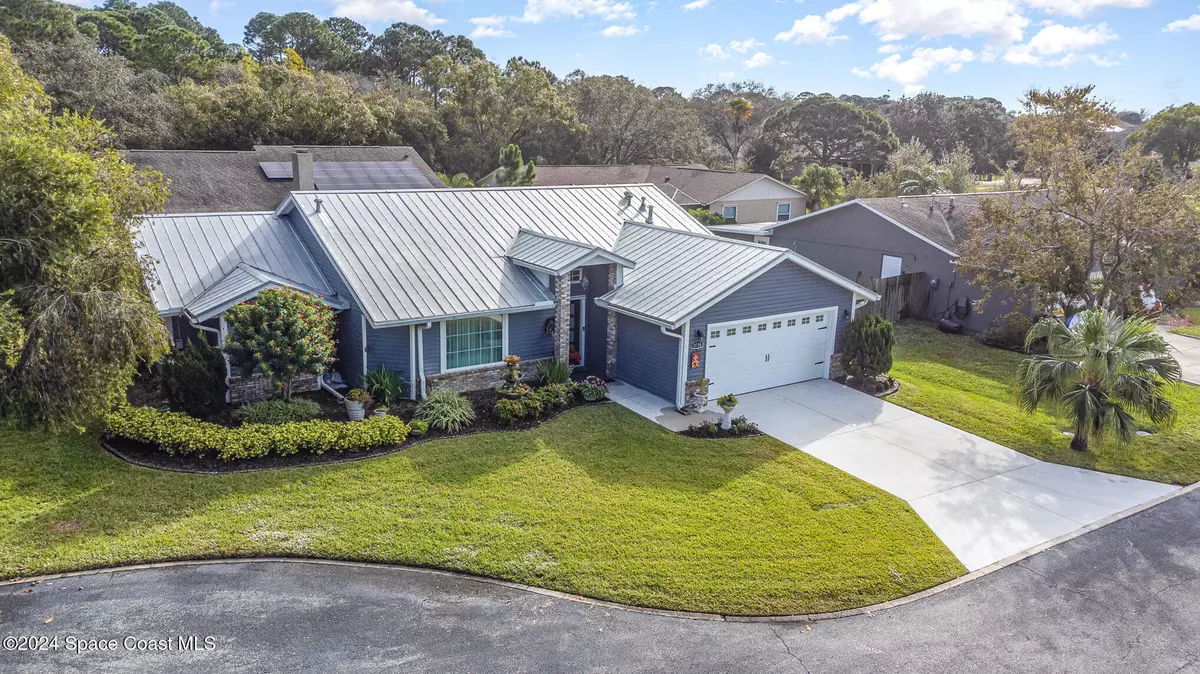 Rockledge, FL 32955,1016 Foxwood CT