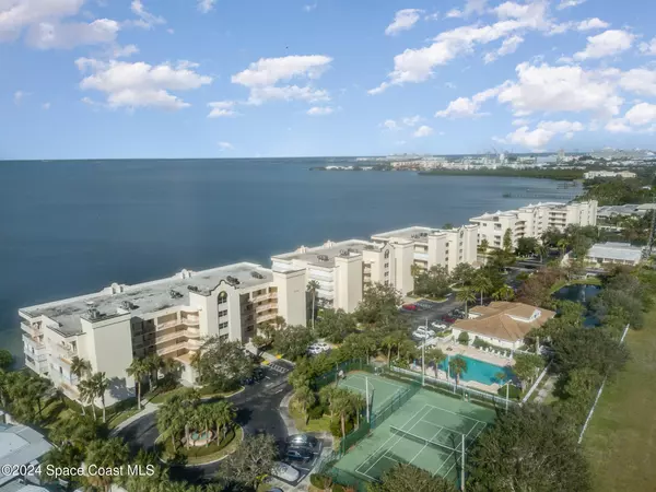 Cape Canaveral, FL 32920,7008 Sevilla CT #303