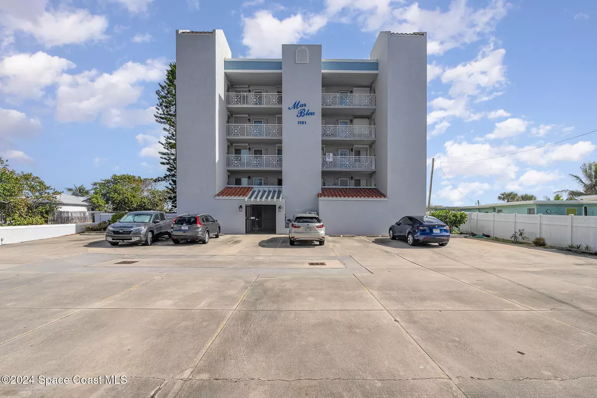 Cocoa Beach, FL 32931,1101 S Atlantic AVE #201