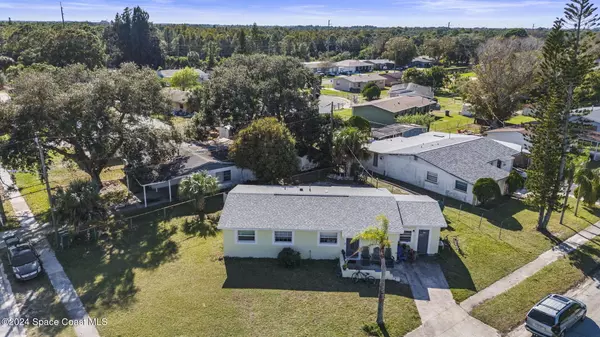 905 Poplar LN, Melbourne, FL 32901