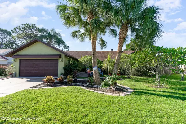 972 Elmsford ST NW, Palm Bay, FL 32907