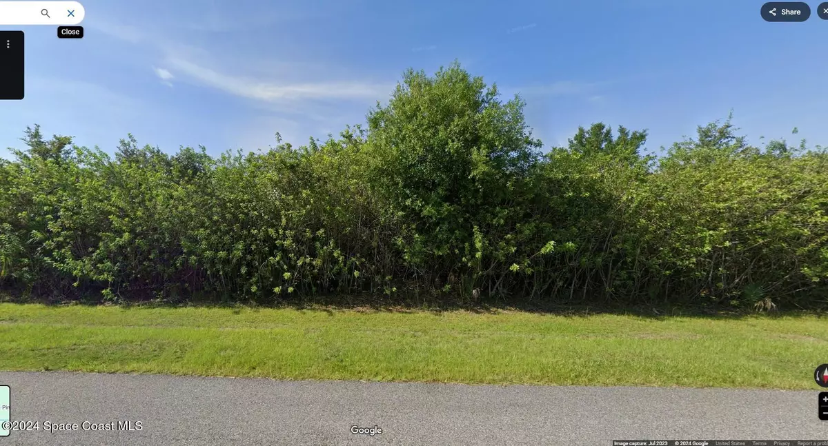 Palm Bay, FL 32909,353 Deer Run RD