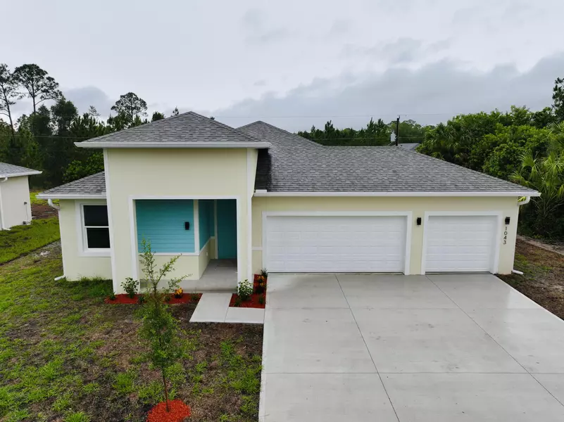 371 Alamo ST, Palm Bay, FL 32909