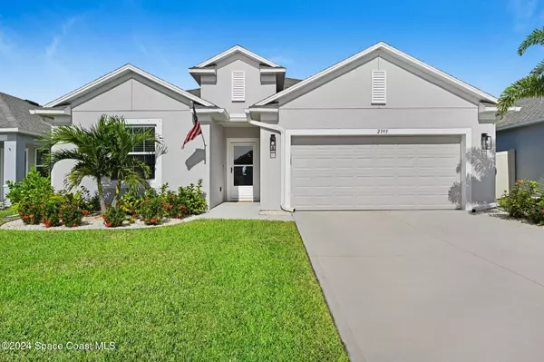 2395 Roygaris ST NW, Palm Bay, FL 32907