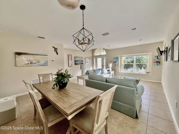 Vero Beach, FL 32968,1728 Berkshire CIR SW