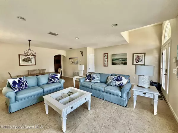 Vero Beach, FL 32968,1728 Berkshire CIR SW